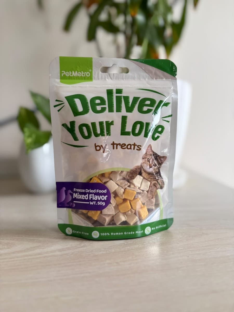 PetMetro Freeze Dried Cat Treat Mixed Flavour Cube 50 gm
