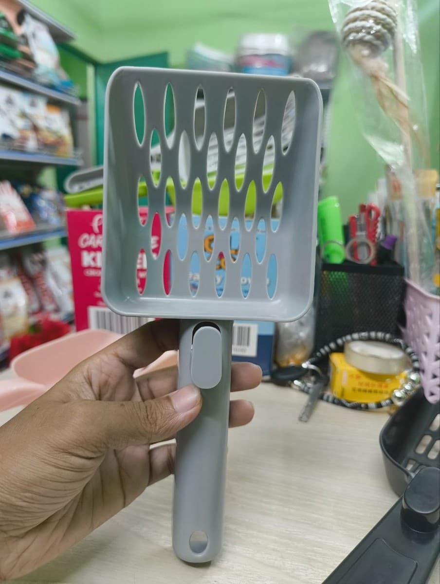 Premium Plastic Quality Litter Scoop Ash/White Color