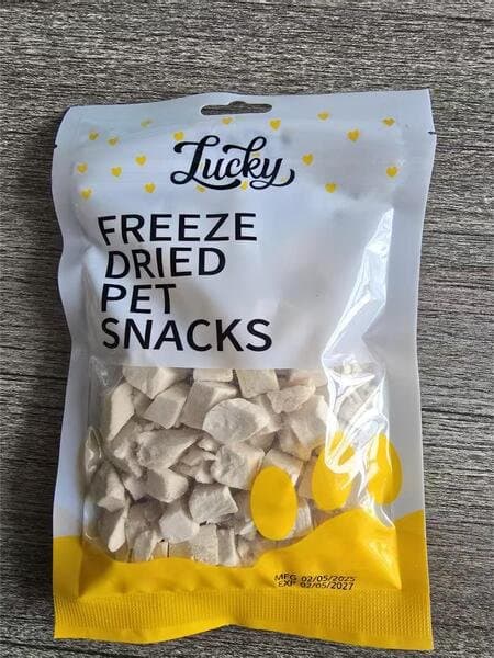 Freeze Dried Chicken Cube - Single Ingredient Dry Treat 30 gm