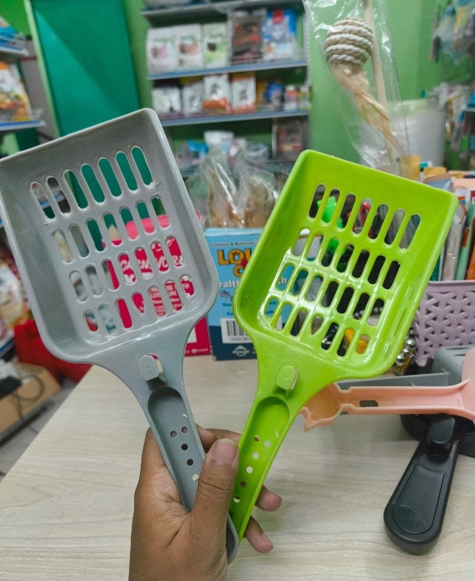Regular Cat Litter Scoop Random Color